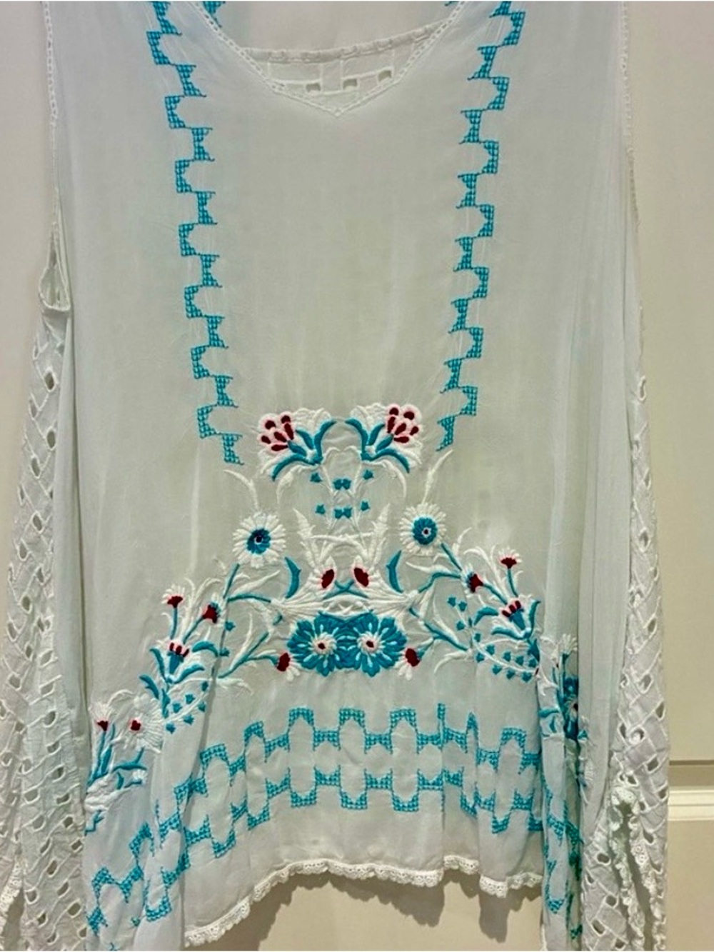 Johnny Was White Embroidered Women's Tank Top